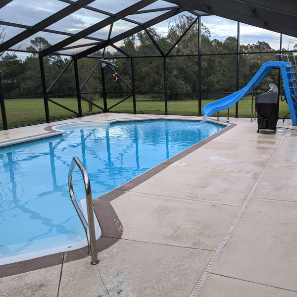 Best Cleaner For Pool Enclosure