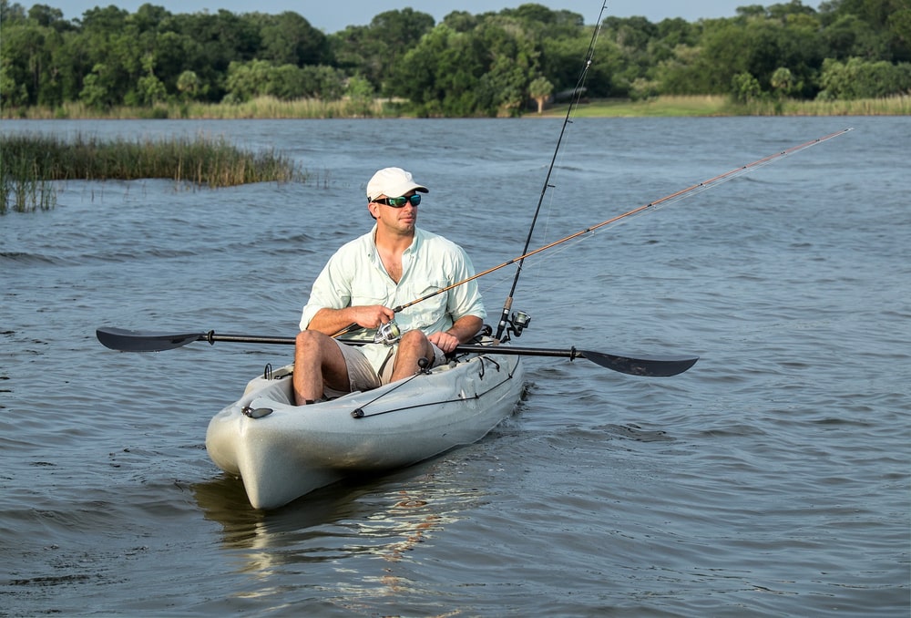 a man doing kayak in pensacola florida