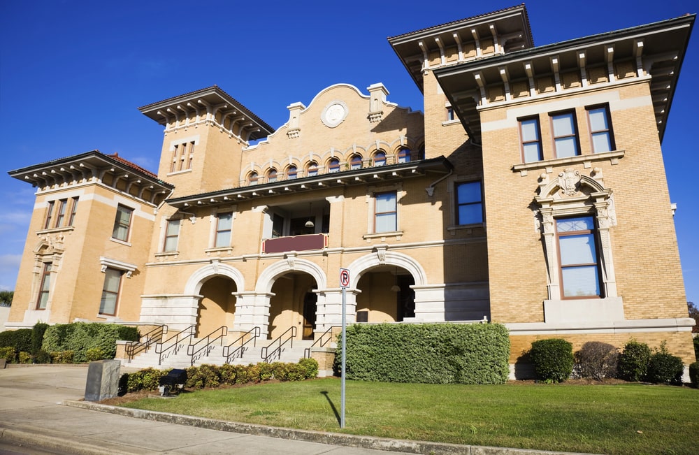 historic building in pensacola downtown